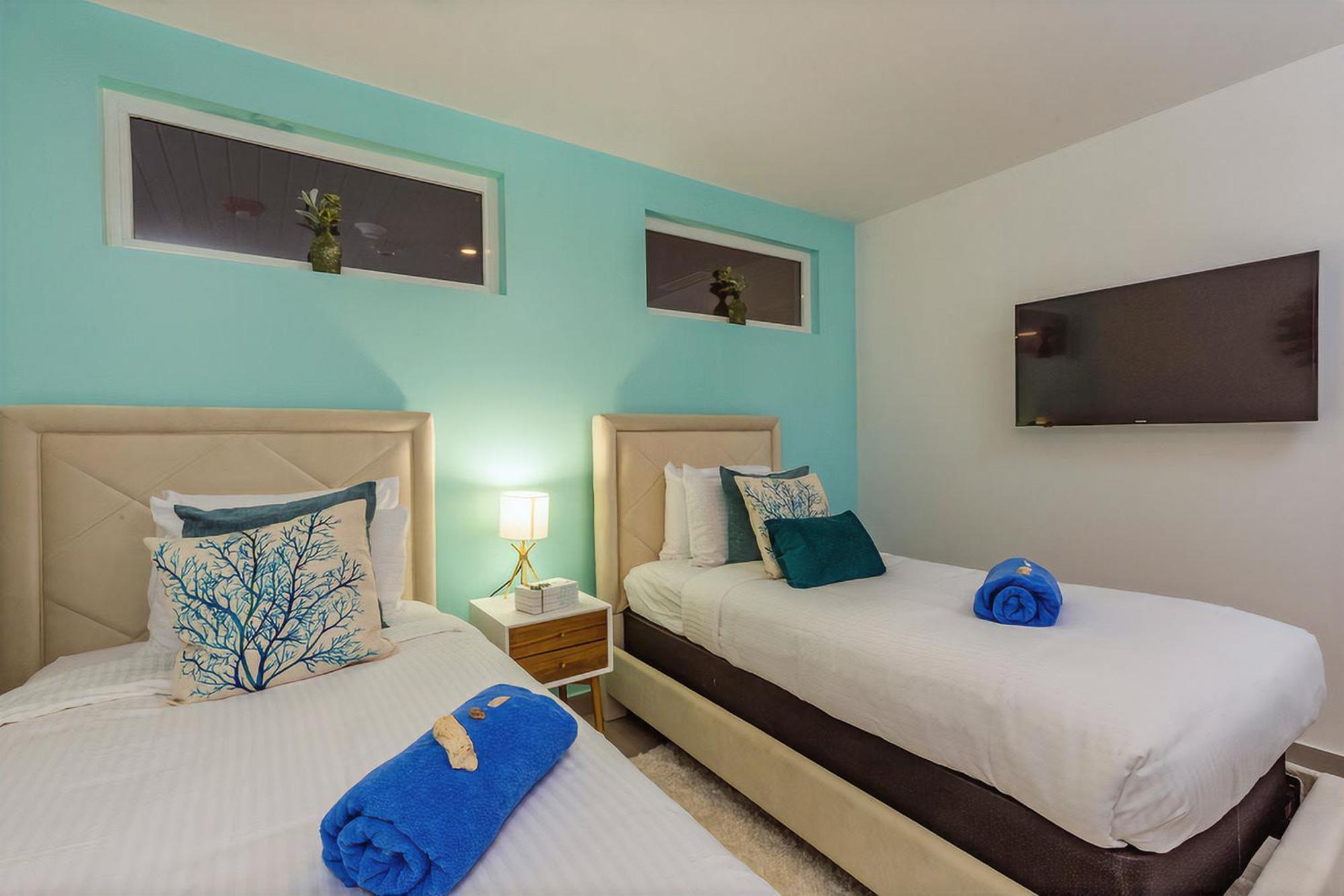 Warm Nicely Decorated Unit Unbeatable Location 오란제스타트 외부 사진